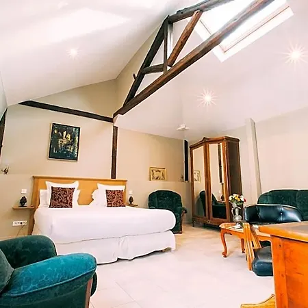 Bed & Breakfast The Gem 3*
