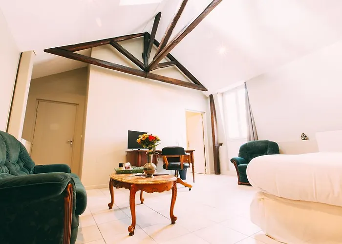 The Gem Couette-café 4*